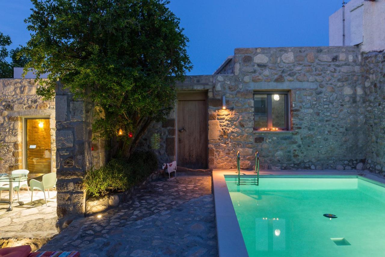 Muazzo Creta Stone House, A Fairytale Cottage, By Thinkvilla Pigí Exterior foto