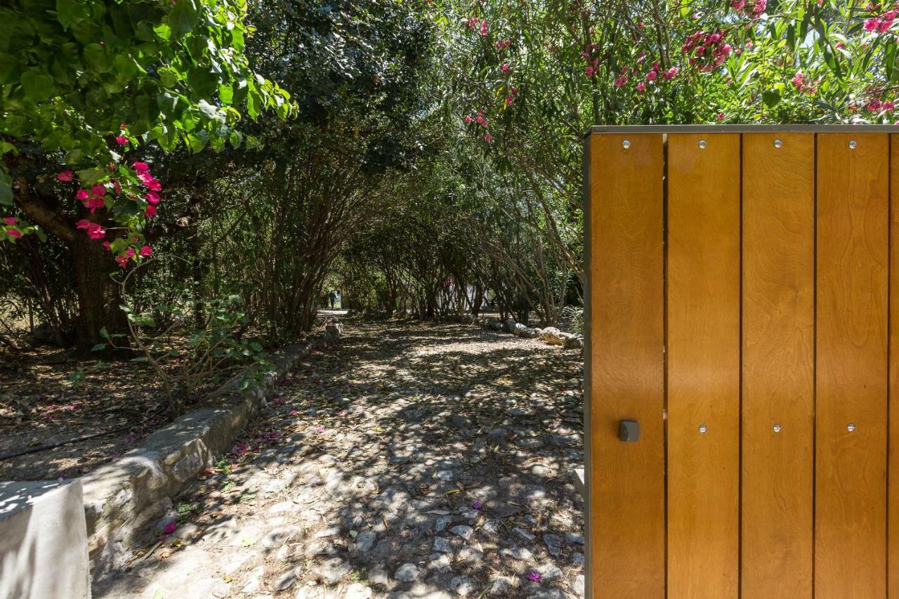 Muazzo Creta Stone House, A Fairytale Cottage, By Thinkvilla Pigí Exterior foto