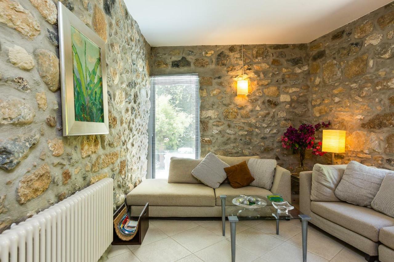 Muazzo Creta Stone House, A Fairytale Cottage, By Thinkvilla Pigí Exterior foto